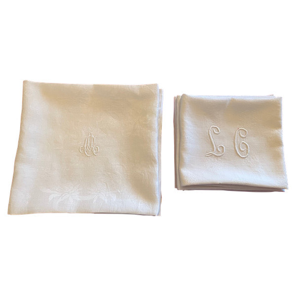 Series of 8 vintage napkins in pure Napoleon III and Art-Deco thread