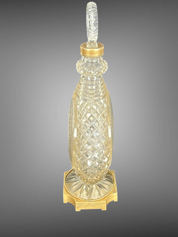 GRANDE CARAFFA IN VETRINA DI DIMENSIONE INTAGLIO (circa 1890) E BRONZO