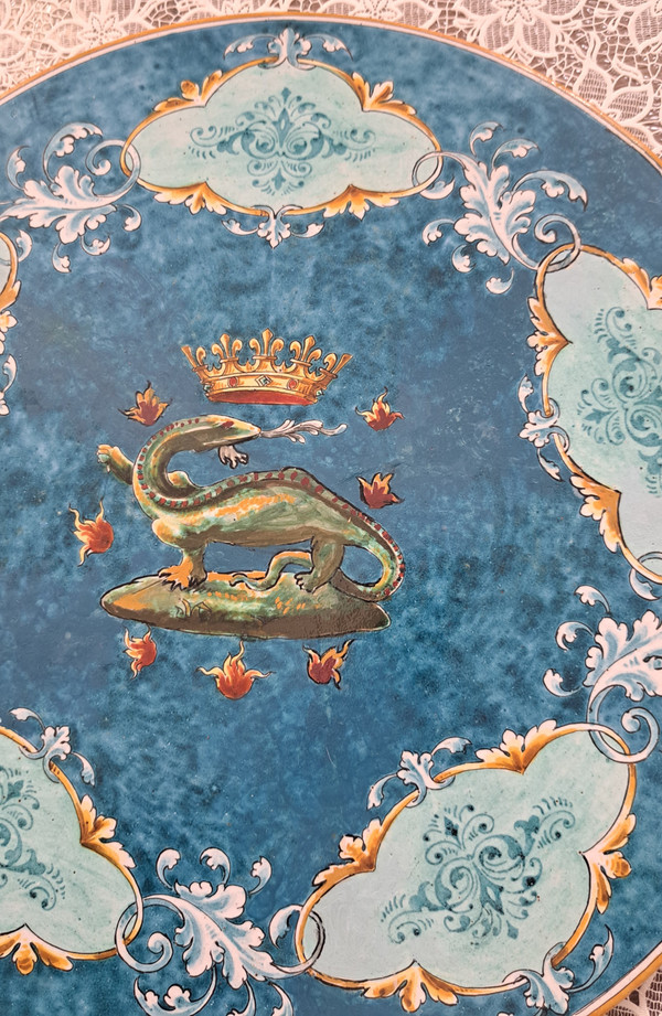 Large Blois earthenware dish with Salamander decoration, François 1er