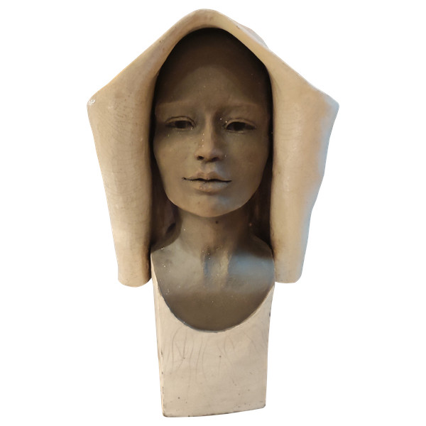 Large female bust in cracked ceramic religious/good sister Signed Stenne.
