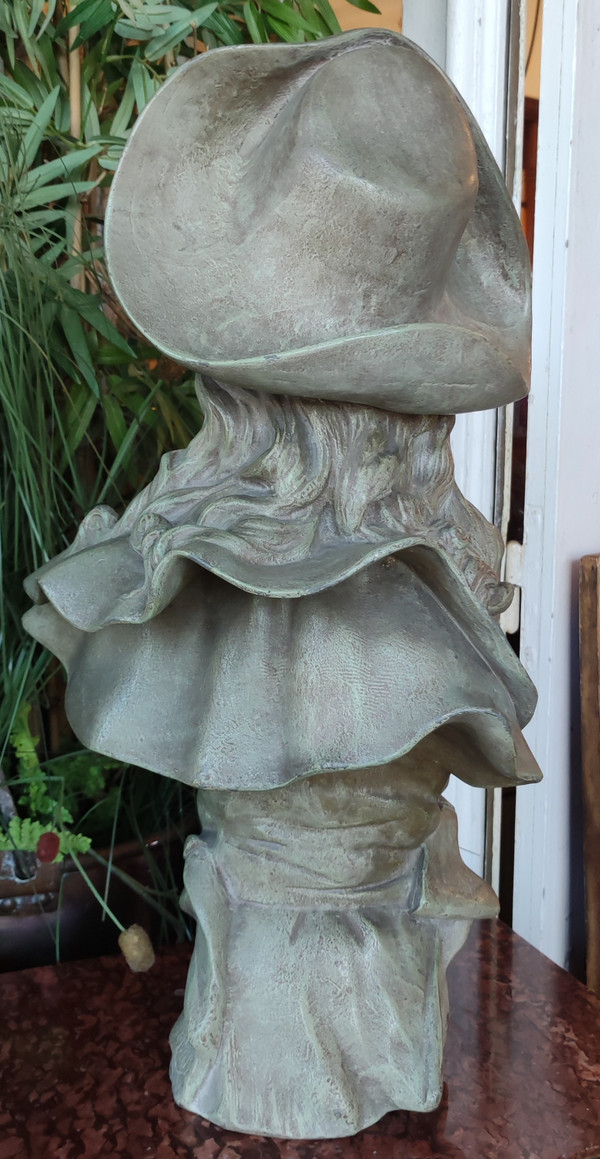Grand buste de femme en fonte  Art Nouveau fin XIX ème signé Nelson