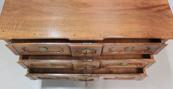 Crossbow Commode in Solid Blond Walnut, Transition Period Louis XV - Louis XVI - XVIIIth