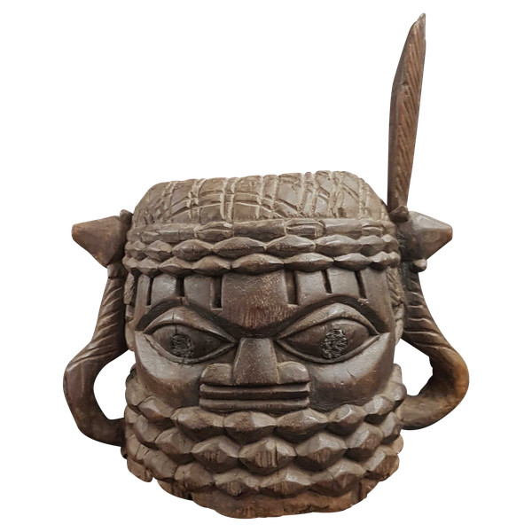 Uhunmwun Elao Head, Edo People, Nigeria