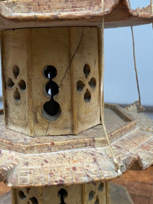 Pietre dure che rappresentano le pagode della Cina del XIX secolo