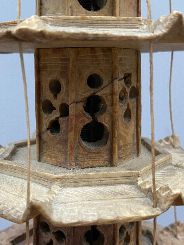Pietre dure che rappresentano le pagode della Cina del XIX secolo