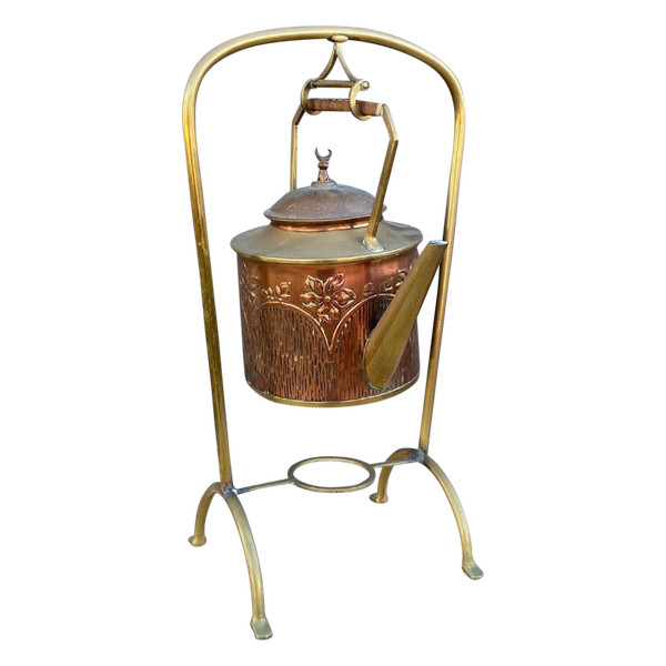 Samovar Art Nouveau Arts and Crafts 1900 laiton et cuivre