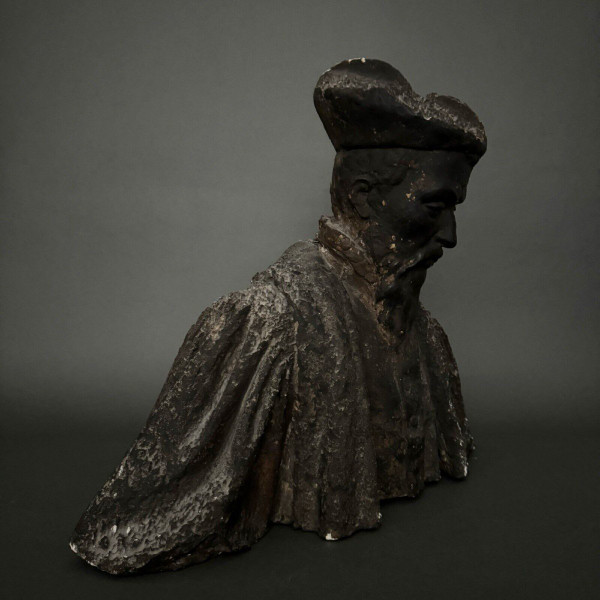 Scultura in gesso di Charles Filleul busto di un uomo rinascimentale