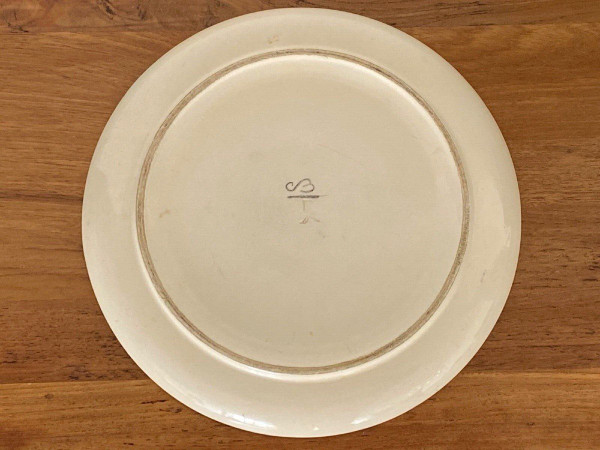 Mid-20th century Iznik dish with floral monogram decoration