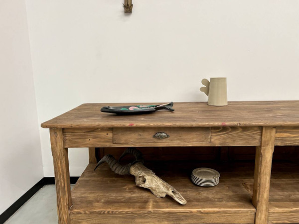 Comptoir ancien, table drapière des années 50