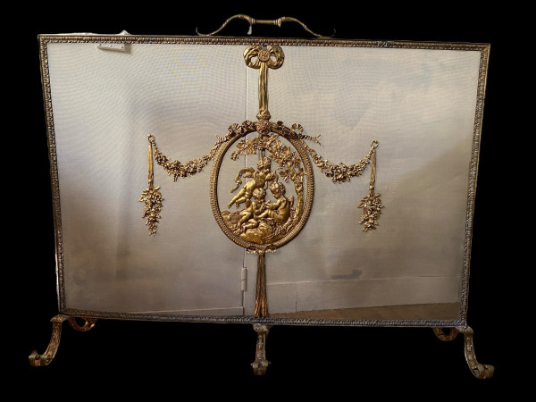 Large Louis XVI Style Bronze Fire Screen from the 19th Century for a Large Fireplace