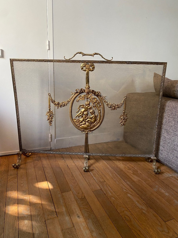 Large Louis XVI Style Bronze Fire Screen from the 19th Century for a Large Fireplace