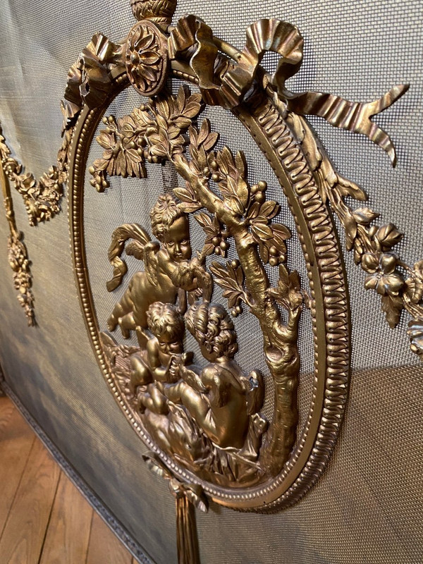 Large Louis XVI Style Bronze Fire Screen from the 19th Century for a Large Fireplace