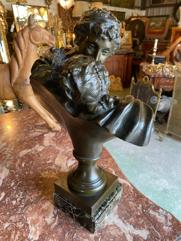 19th Century Bronze Sculpture Representing "The Kiss" After Jean Antoine Houdon (1741-1828)