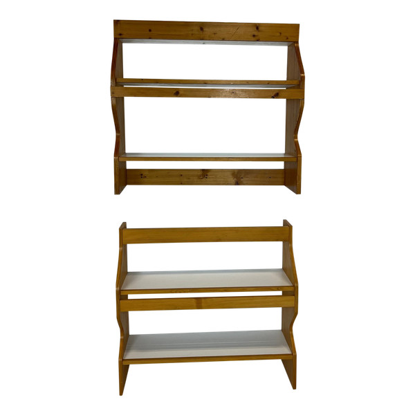 Duo di mensole di Charlotte Perriand