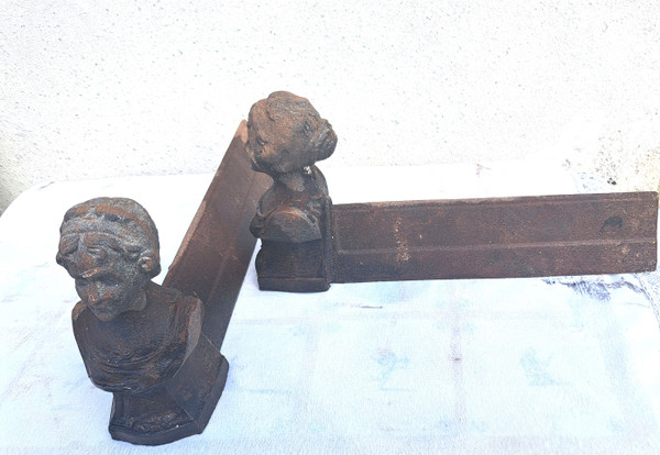 Coppia di alari da camino, busto di donna del XIX secolo