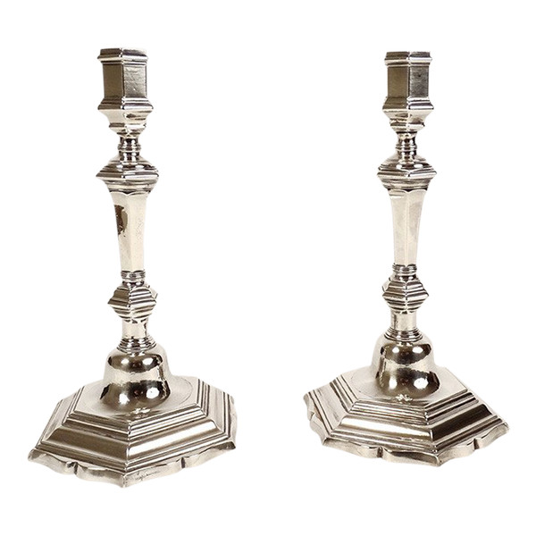 Pair of Louis XV Candlesticks in Solid Silver, Farmers General, Rennes, 1154gr, 18th Century