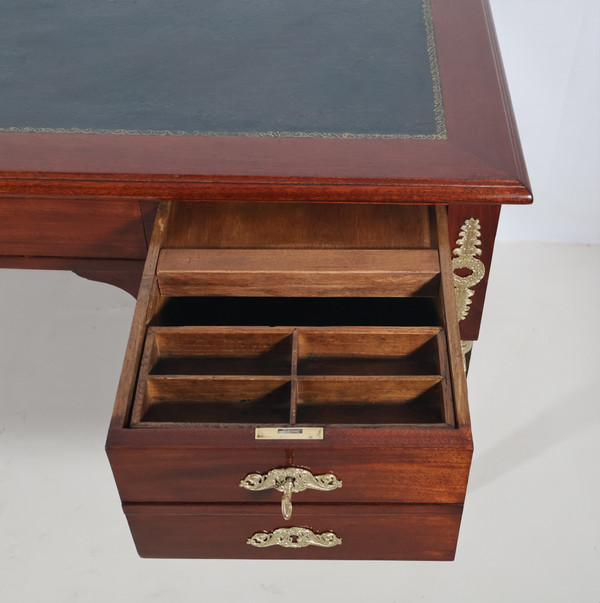 Bureau plat double face Style retour d’Égypte époque fin XIXe