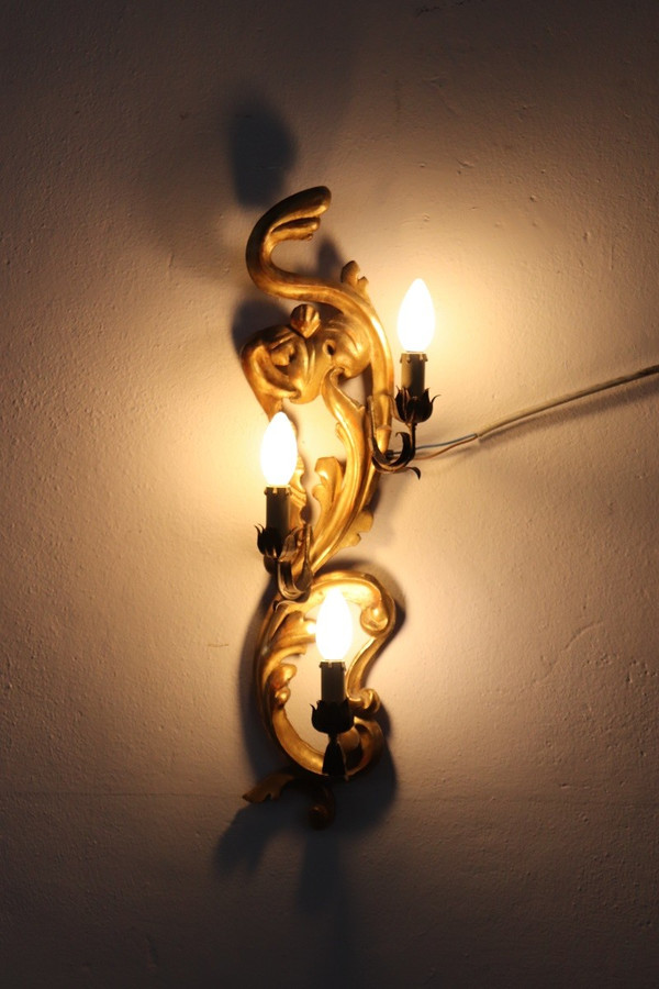 Applique in legno dorato 3 luci