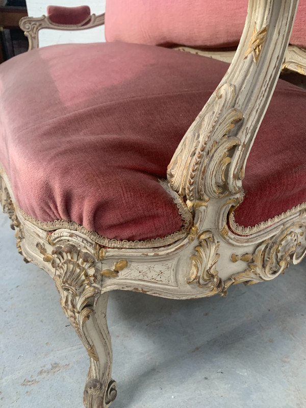 Louis XV style bench in lacquered and gilded beech, 20th century