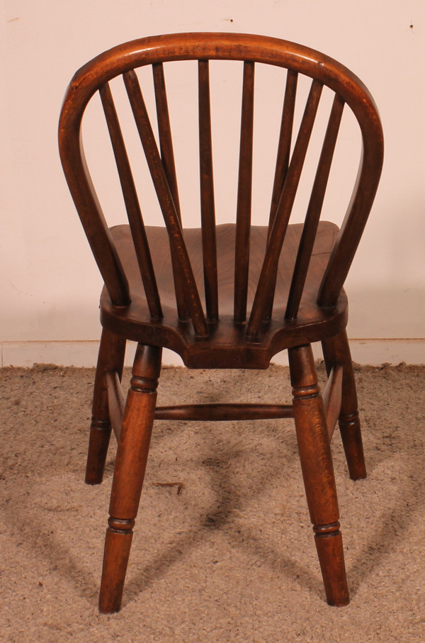 Série De 4 Chaises Windsor Du 19° Siècle