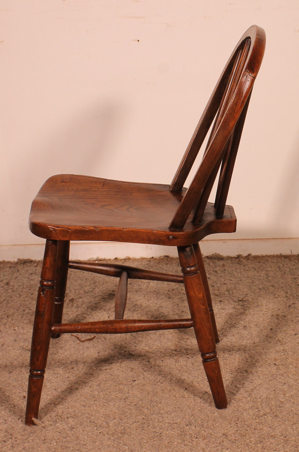 Série De 4 Chaises Windsor Du 19° Siècle