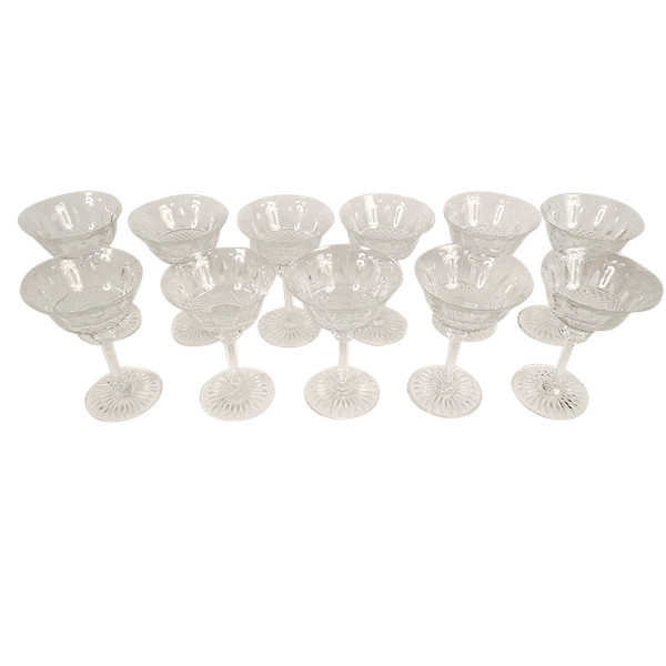 11 Saint-Louis Crystal Champagne Glasses Tommy Model 20th Century