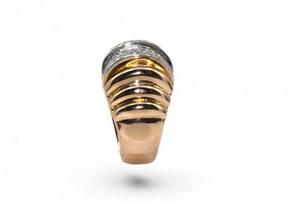 Anello con diamanti retrò