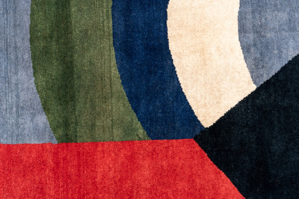 Hand-woven tapestry inspired by Sonia Delaunay. January 2023. LS58065509E