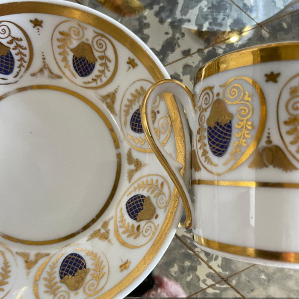 Parigi, periodo Impero, Restauro - Servizio da tè e caffè in porcellana - 6 pezzi