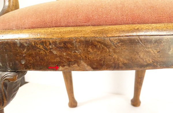 Fauteuil d'enfant Anglais Chippendale Noyer Sculpté Coquilles Griffes XIXè