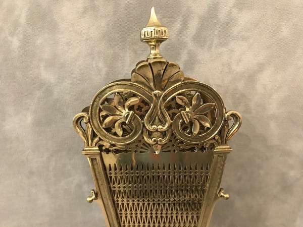 Pare feu de cheminée ancien en éventail  en bronze et laiton d'époque fin 19 ème 