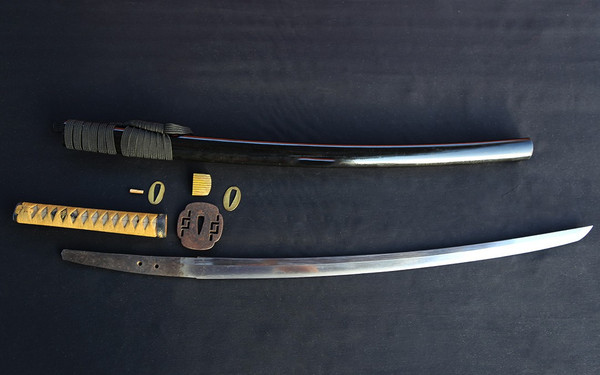 Katana lunga firmata "Kunishige" 国重 XIV-XV secolo periodo Muromachi (1333-1573)