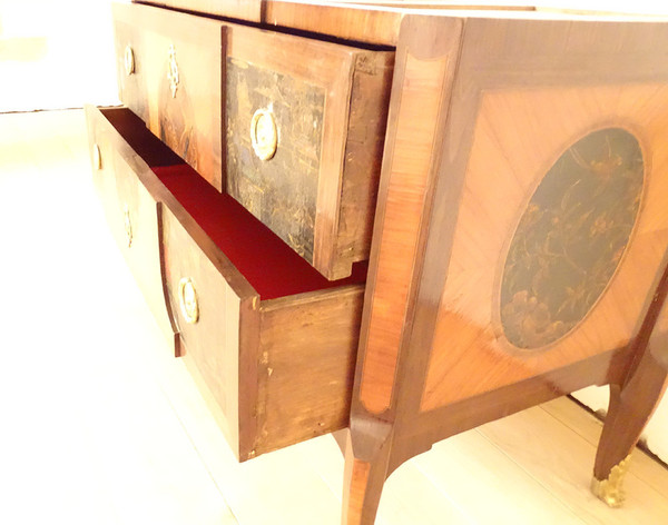 Commode Transition marqueterie panneaux laque Chine paysages marbre XVIIIè