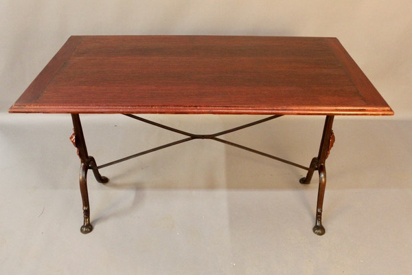 Suite De 9 Tables De Bistrot 1900 à Piètement Fer Forgé à Décor De Rose
