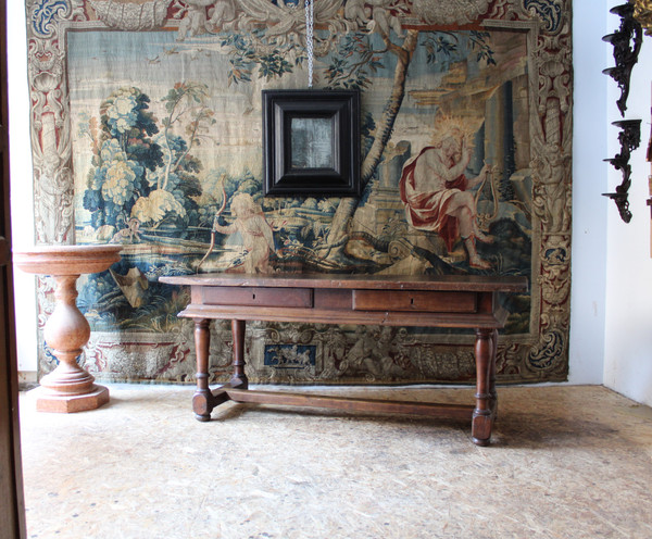 Oak table, late 17th century