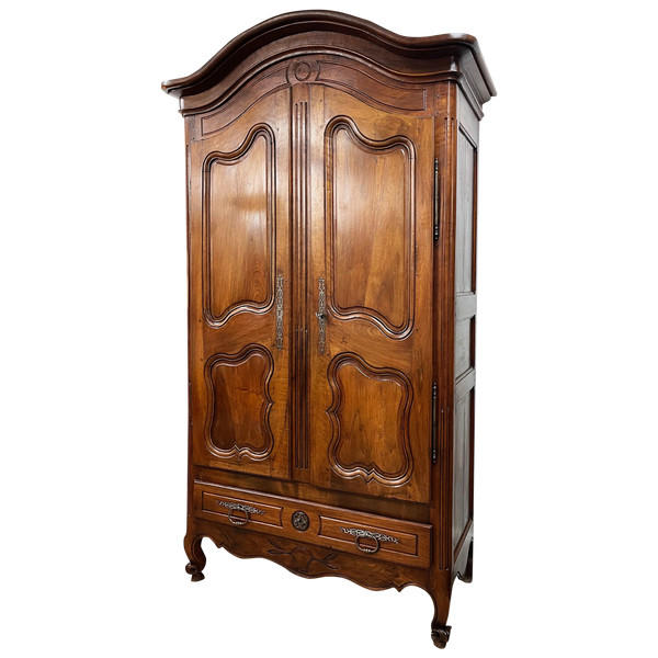Large walnut cabinet LOUIS XV 19th century period