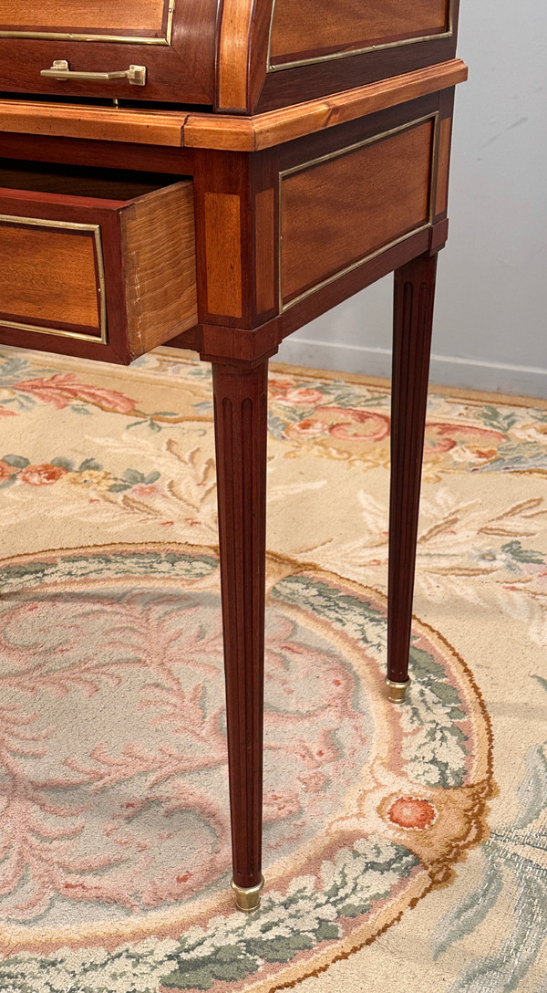 Petit Bureau A Cylindre Bonheur du Jour d'Epoque Louis XVI Vers 1780