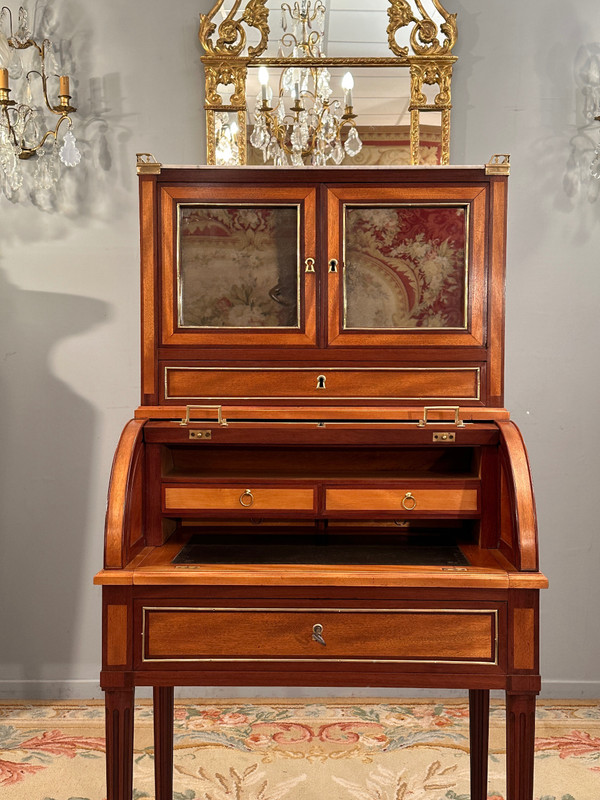 Petit Bureau A Cylindre Bonheur du Jour d'Epoque Louis XVI Vers 1780