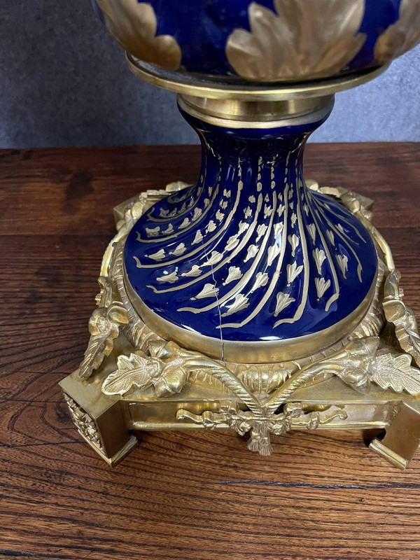 pair of Sèvres blue porcelain vases with gilt bronze mount circa mid 20th century