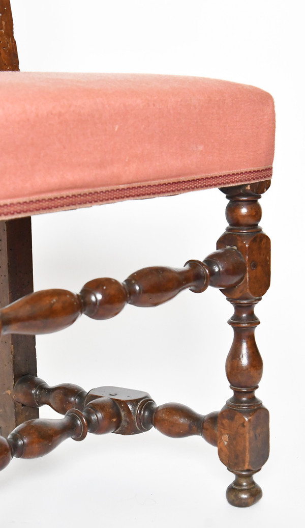 Louis XIII style chair