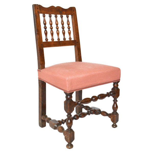 Louis XIII style chair