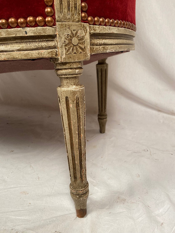 Louis XVI style small basket sofa, late 19th or early 20th century