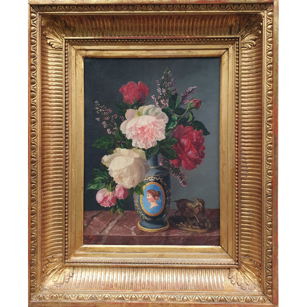 Marc BRUYAS - Bouquet of roses with a sculpture