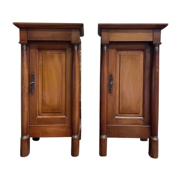 Coppia di comodini in stile impero