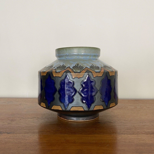 Vase Odetta Quimper Paul Fouillen décor de Bretons