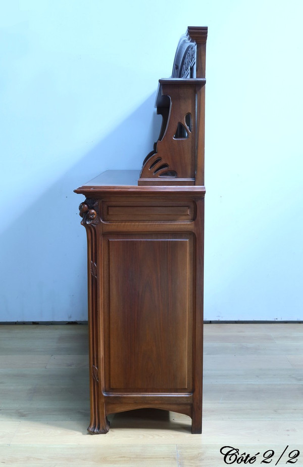 Beistelltisch aus Nussbaum, Jugendstil - 1900