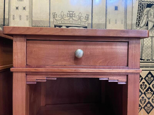Paire de tables de chevets époque Art Déco dans le goût Louis Philippe