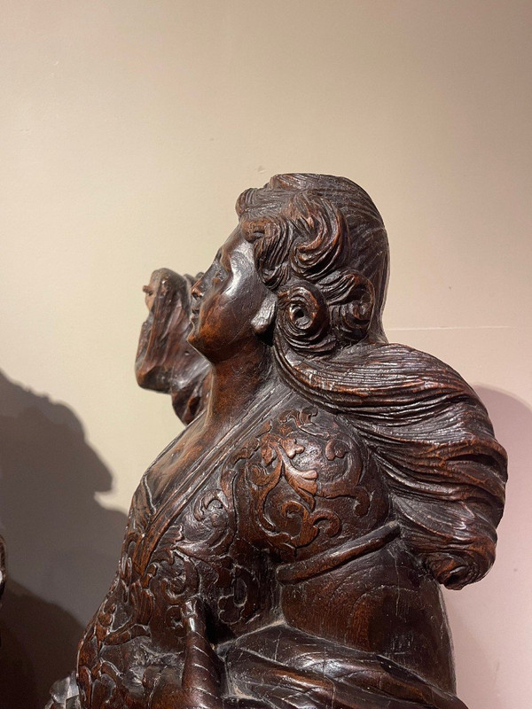 Pair of Cherry Angels In Oak , Flanders , 17th C.