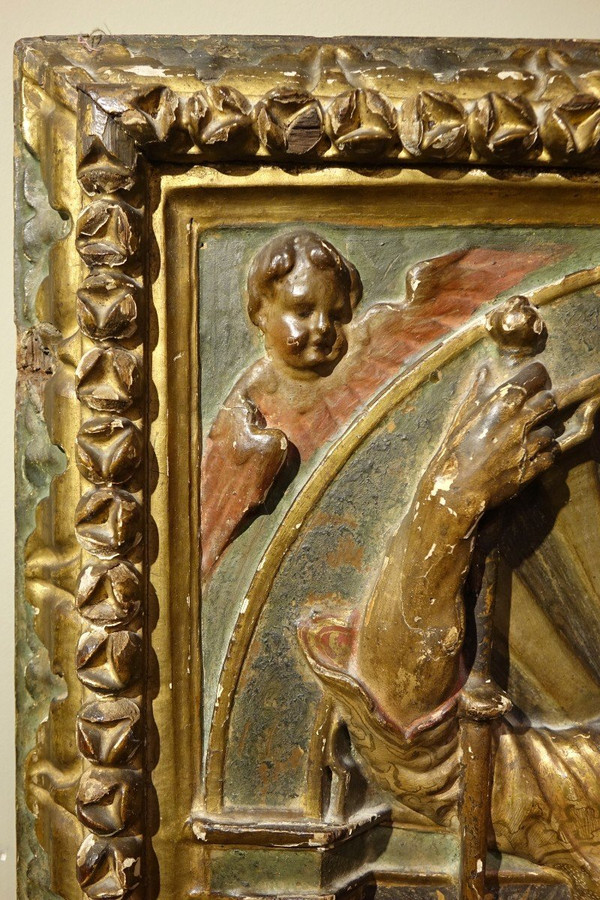 Half-relief in gilded and polychromed wood, representing Saint Roch. Spain, 16th century.