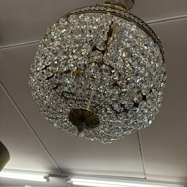 Antiker großer Heißluftballon-Kronleuchter aus dem späten 19. Jahrhundert aus Bronze und Kristallen, 4 Lichter. H 90 